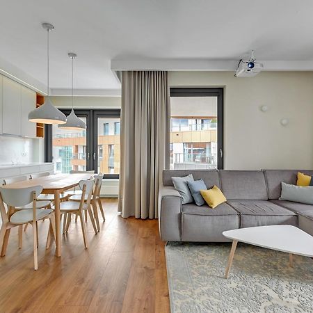 Premium Family & Business Old Town Riverside Apartment With Parking グダニスク エクステリア 写真