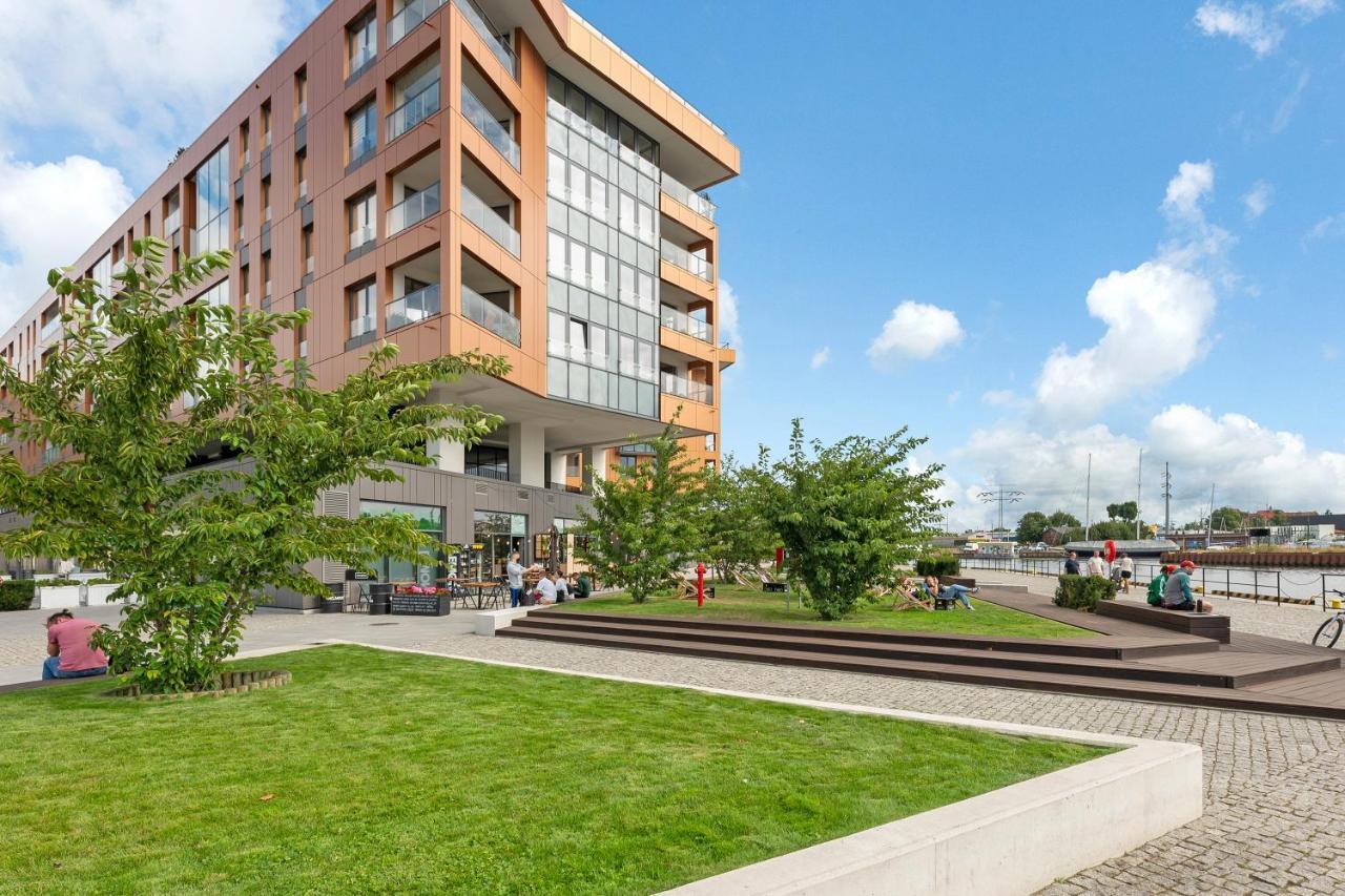 Premium Family & Business Old Town Riverside Apartment With Parking グダニスク エクステリア 写真