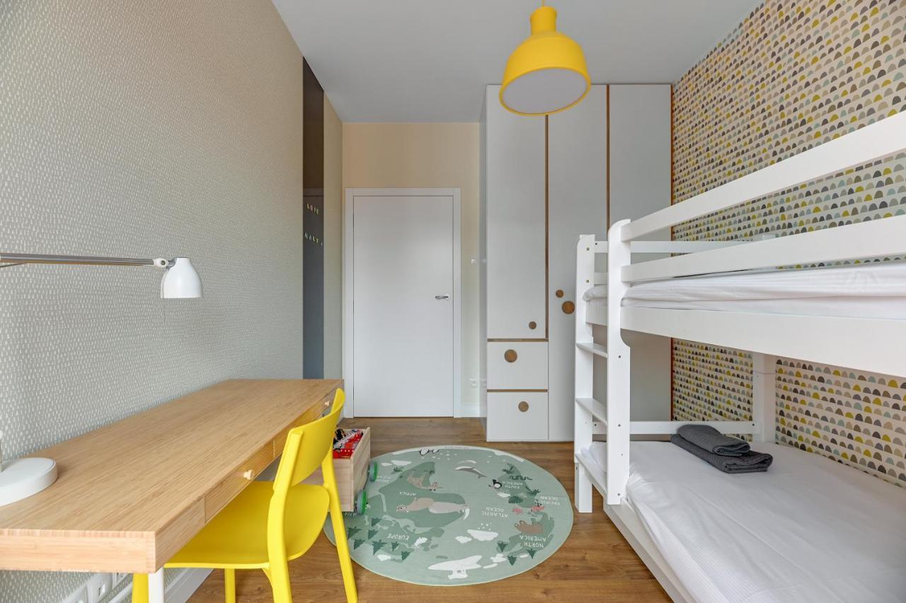 Premium Family & Business Old Town Riverside Apartment With Parking グダニスク エクステリア 写真